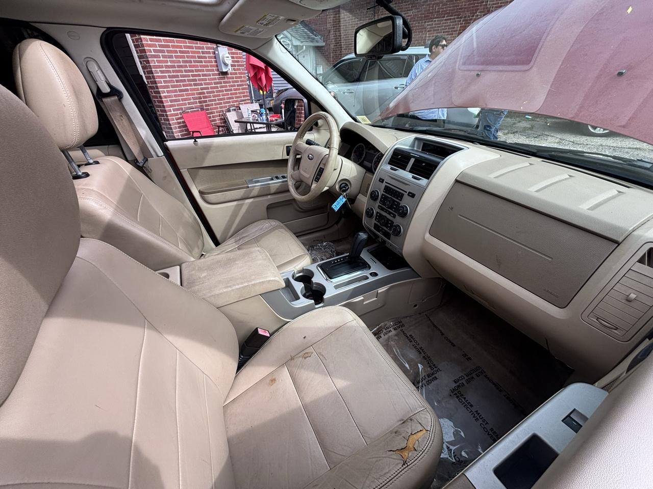 Ford Escape XLT 4WD 2010