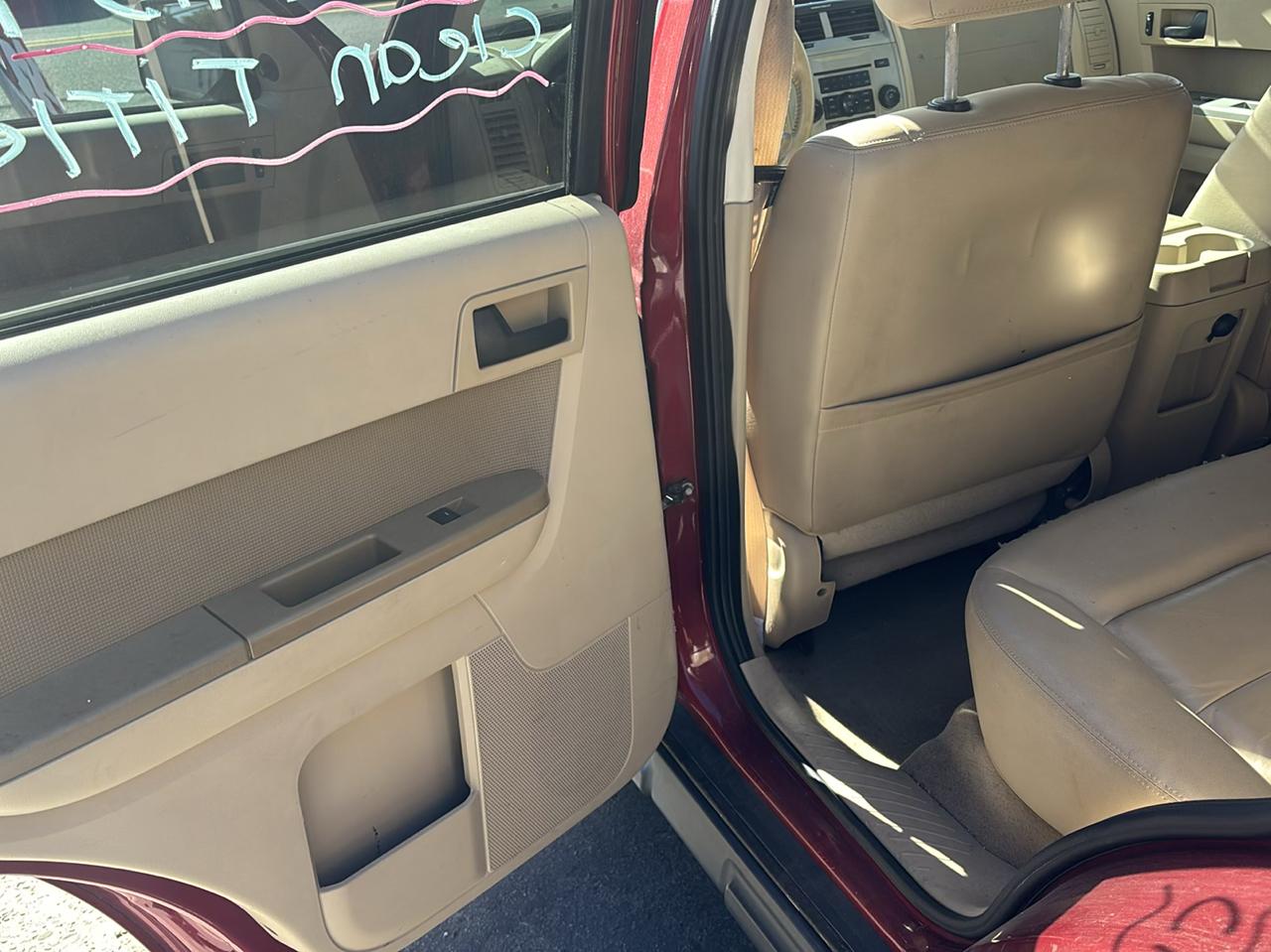 Ford Escape XLT 4WD 2010
