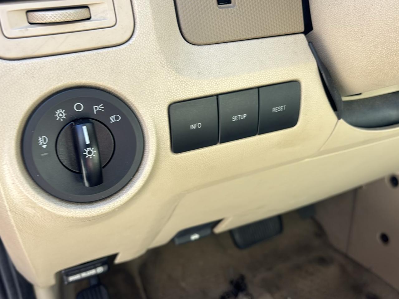 Ford Escape XLT 4WD 2010