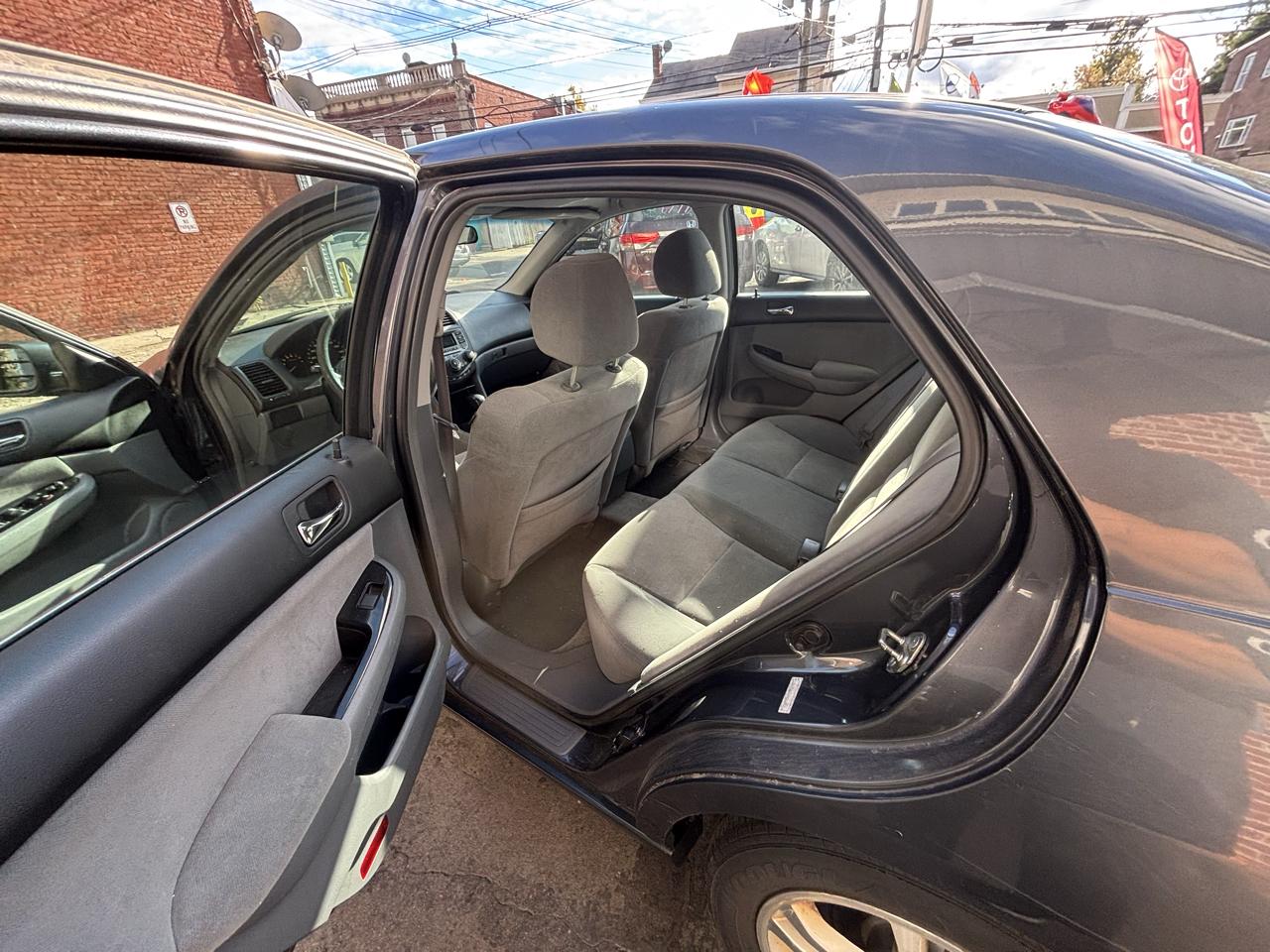 Honda Accord LX SE Sedan AT 2006