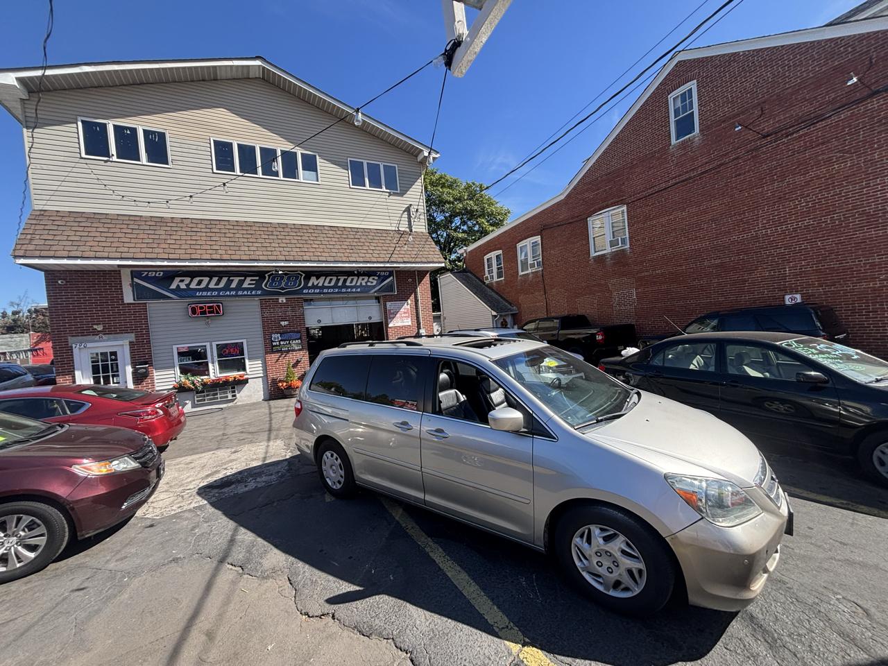 Honda Odyssey Touring w/DVD 2006
