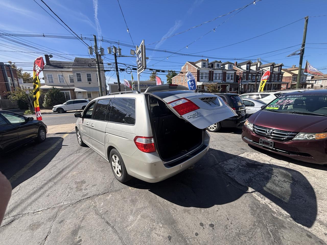 Honda Odyssey Touring w/DVD 2006