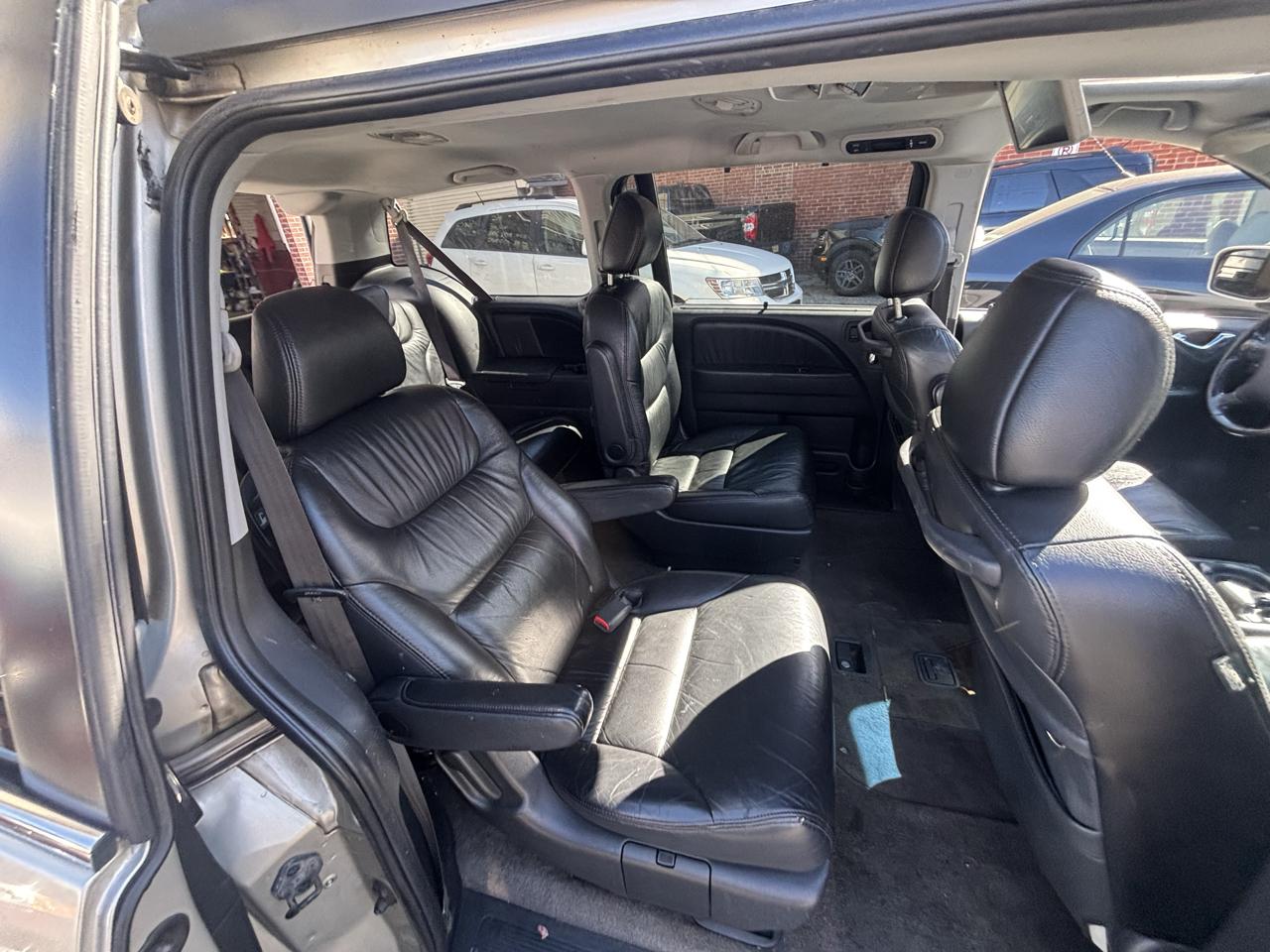 Honda Odyssey Touring w/DVD 2006