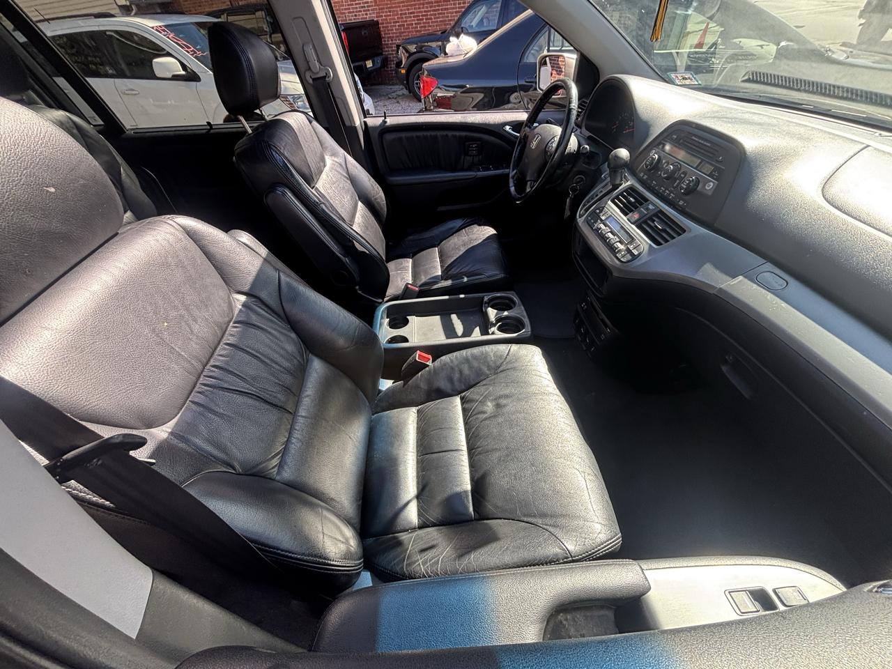 Honda Odyssey Touring w/DVD 2006