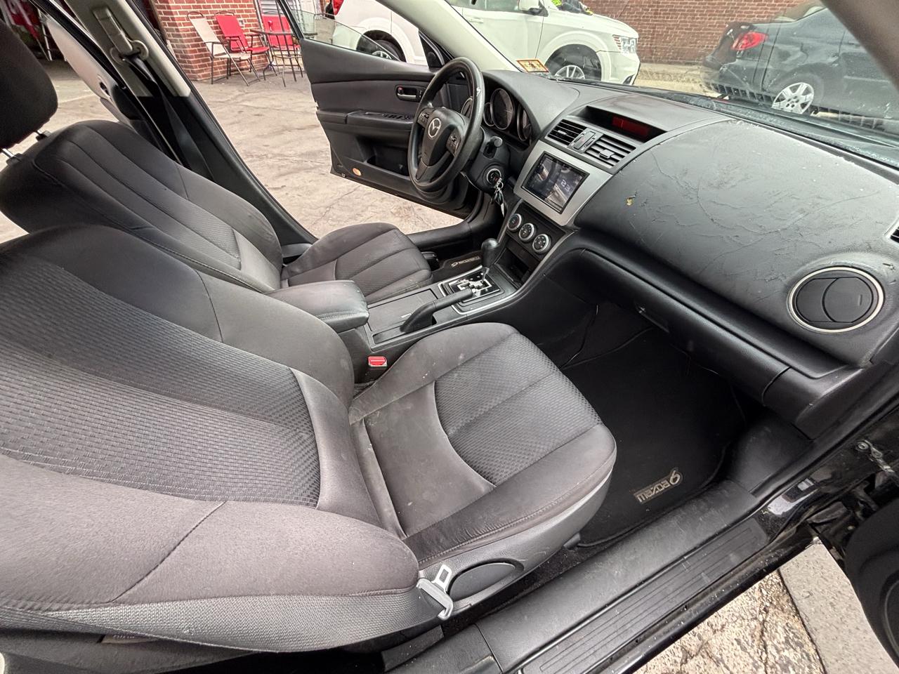 Mazda MAZDA6 i Sport 2013