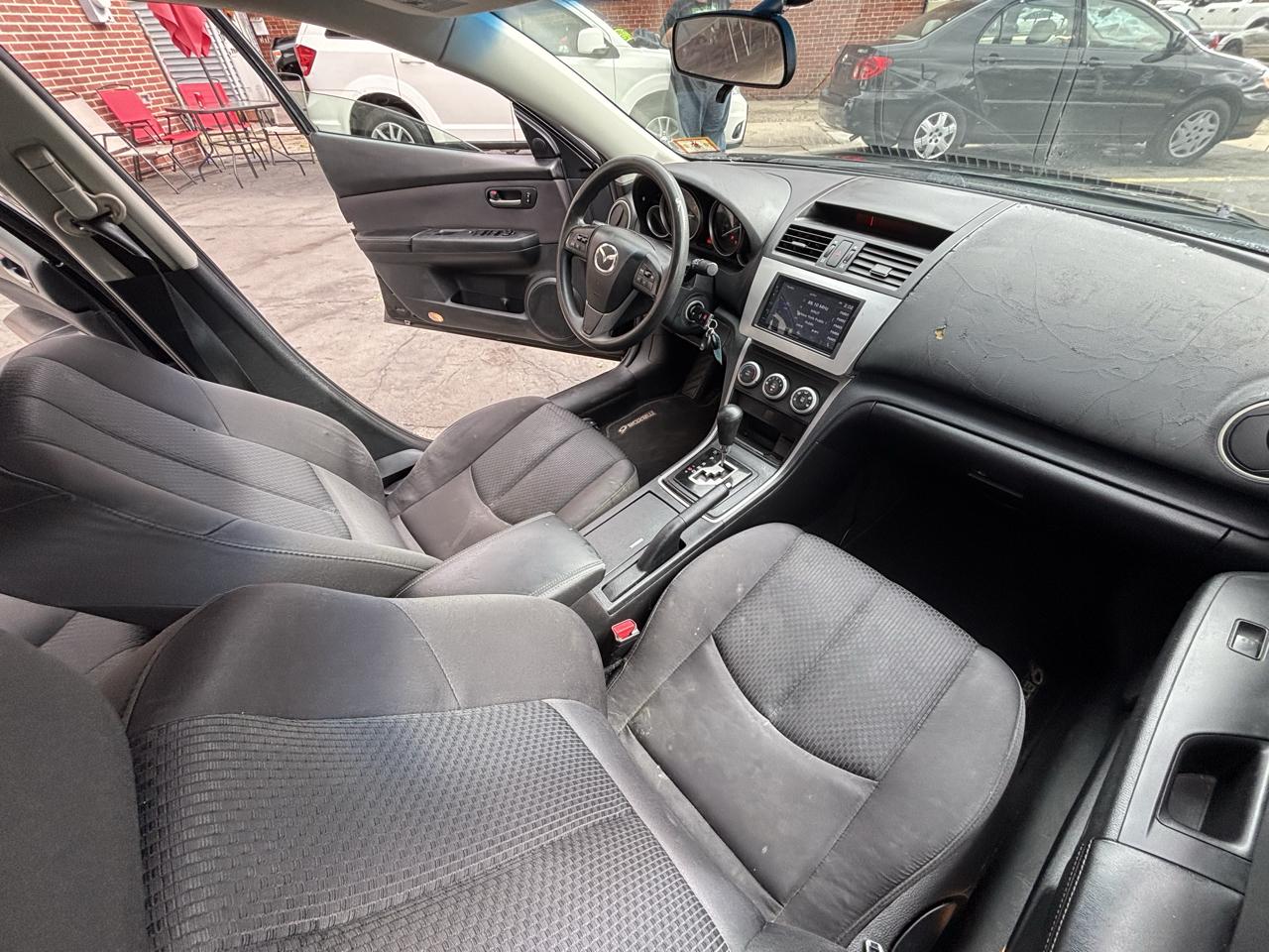 Mazda MAZDA6 i Sport 2013