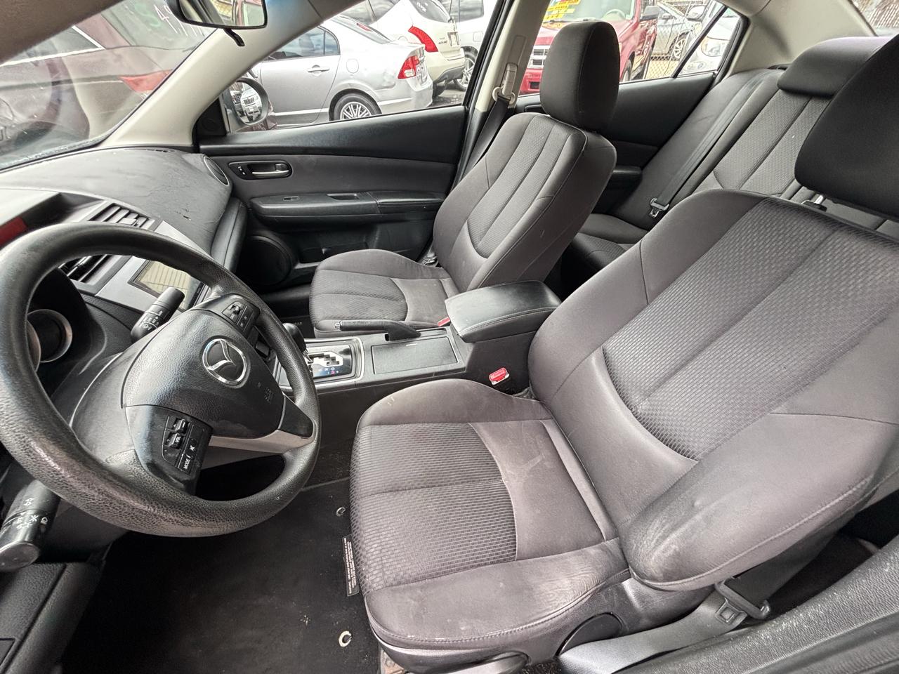 Mazda MAZDA6 i Sport 2013