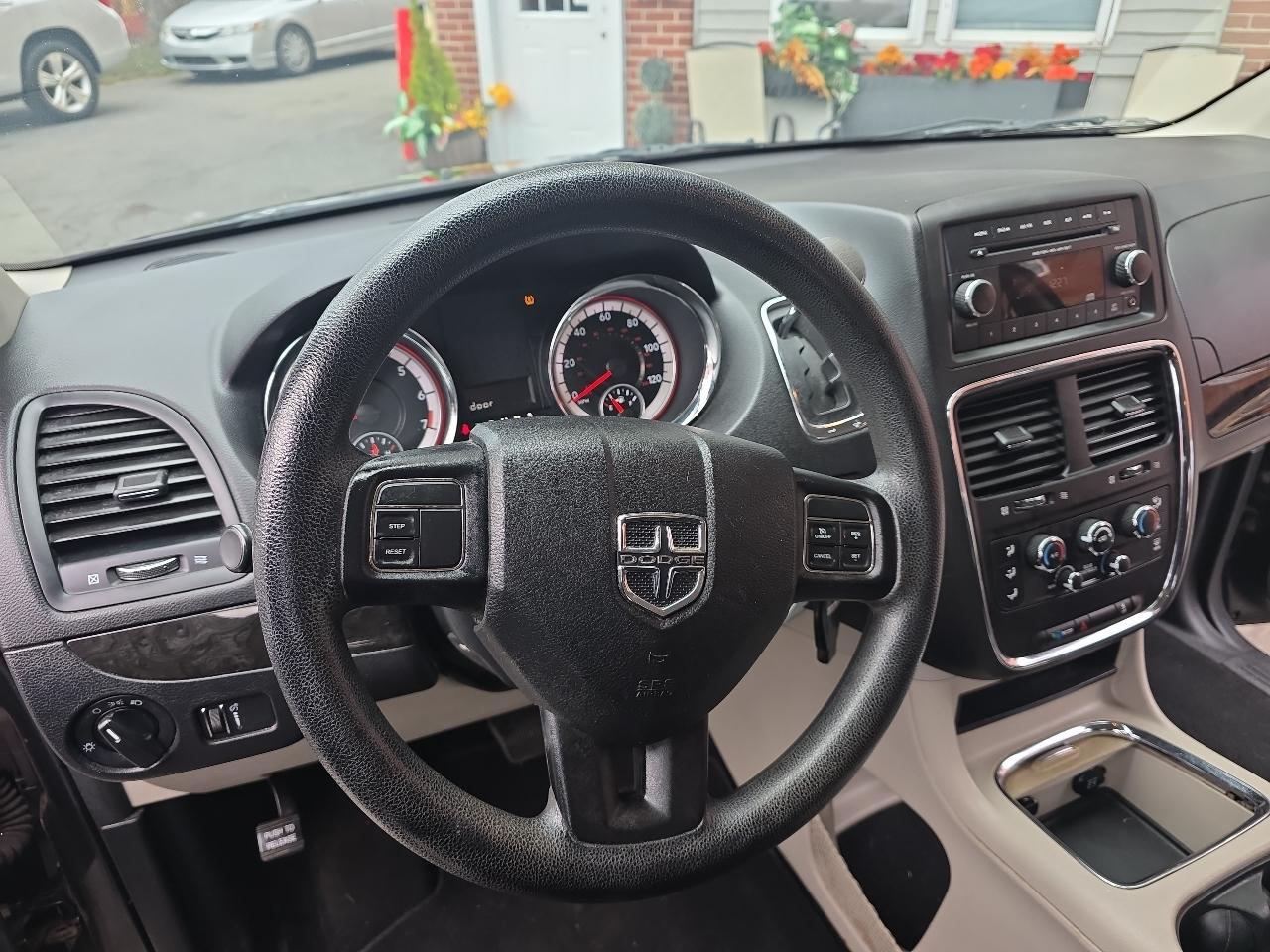 Dodge Grand Caravan SXT 2014