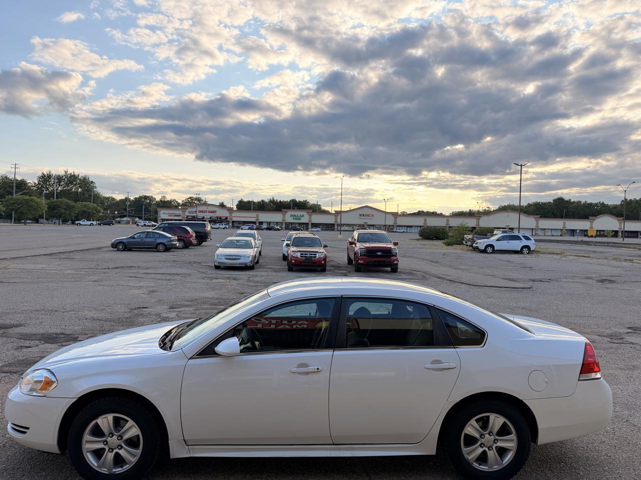 Chevrolet Impala photo 4