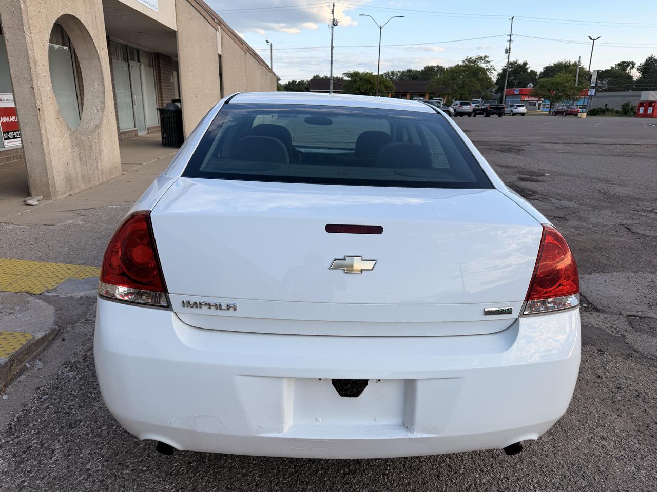 Chevrolet Impala photo 6