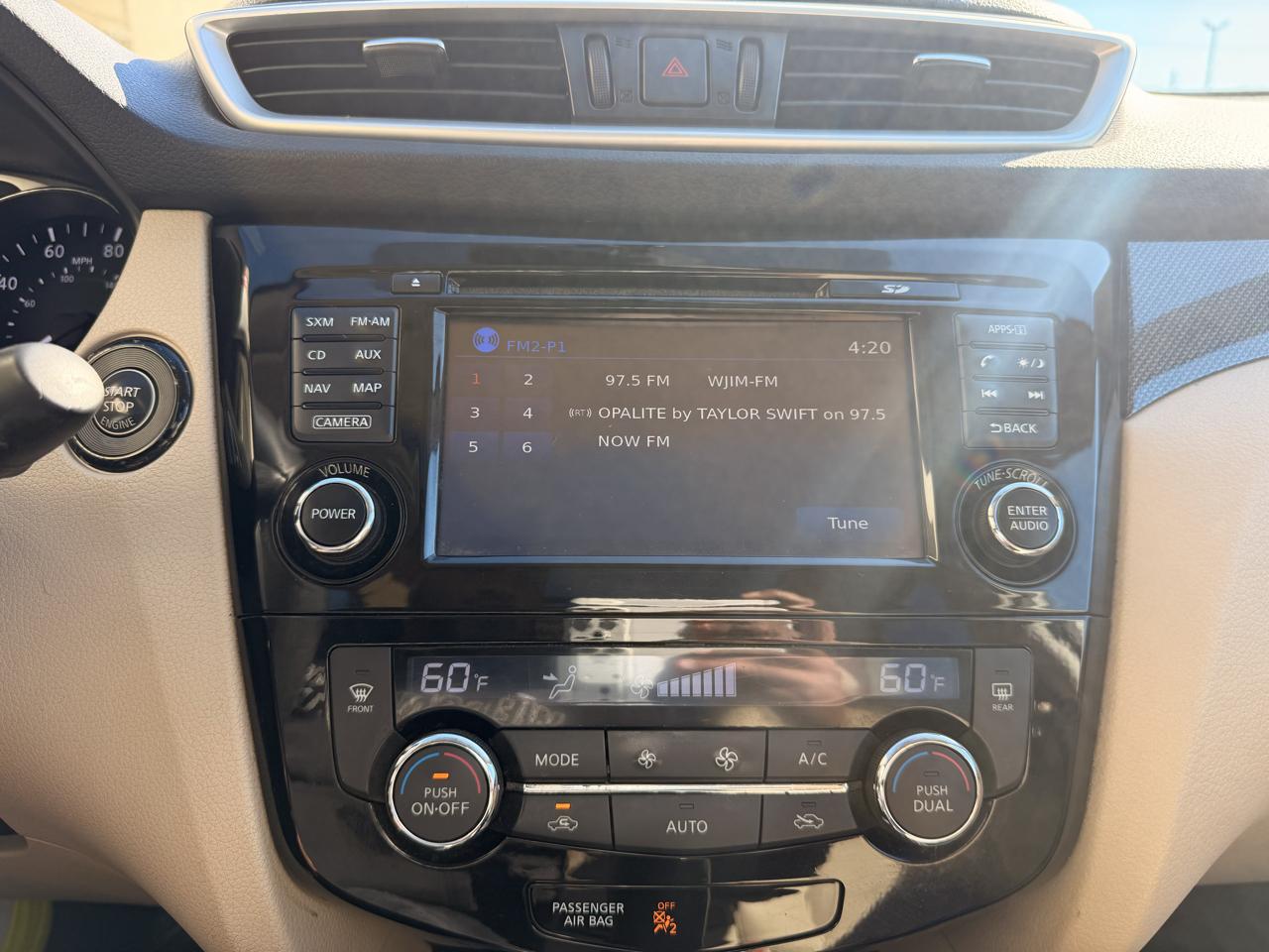 2016 Nissan Rogue SL - Photo 14