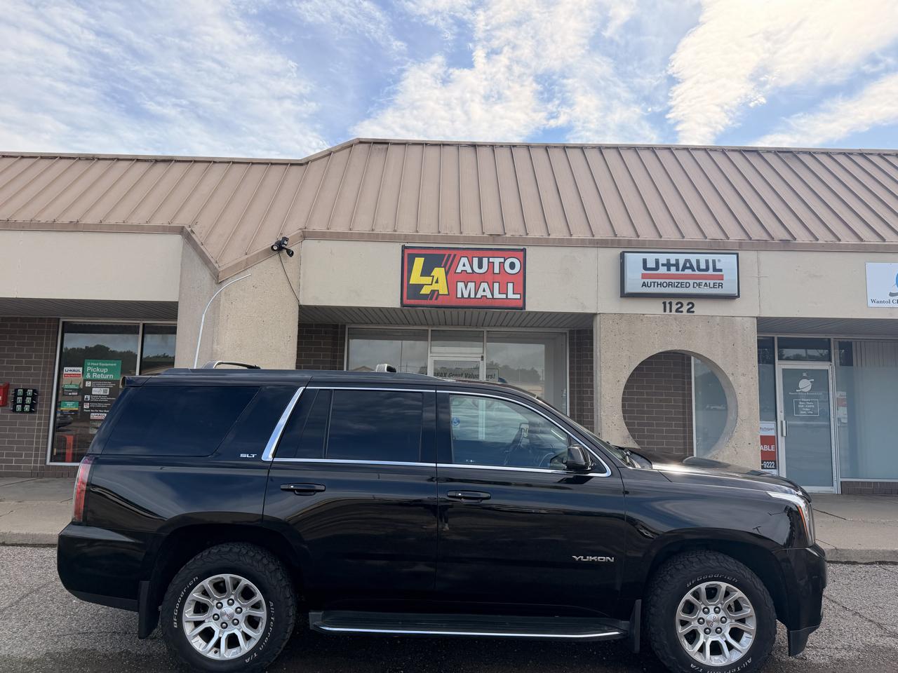 GMC Yukon photo 8