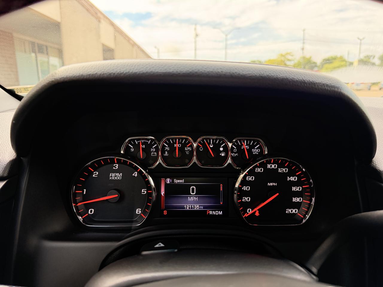 GMC Yukon photo 12