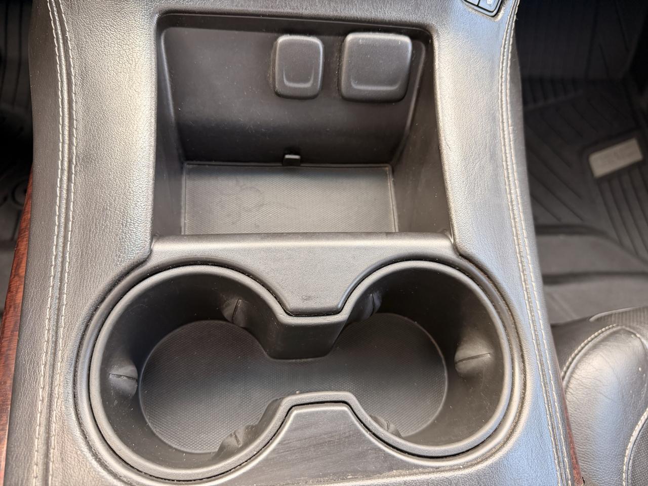 GMC Yukon photo 15