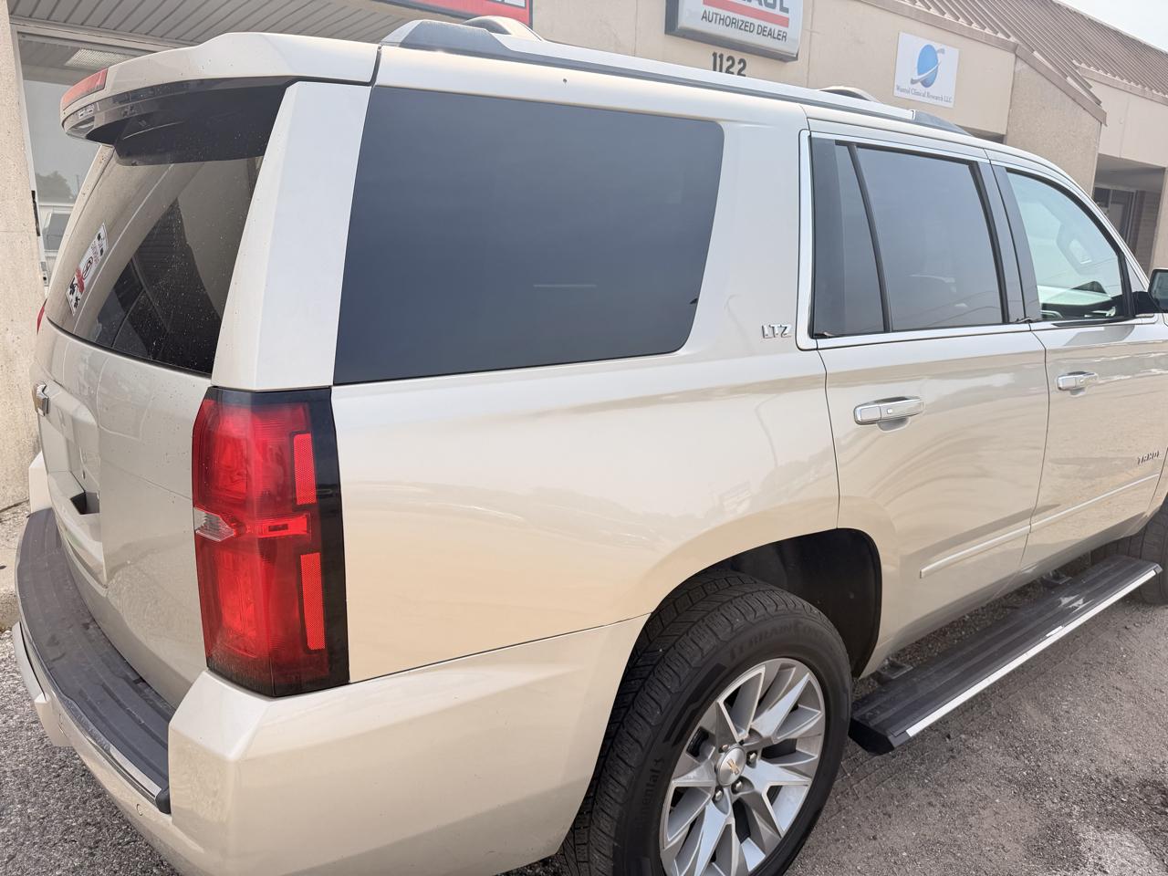 Chevrolet Tahoe photo 7
