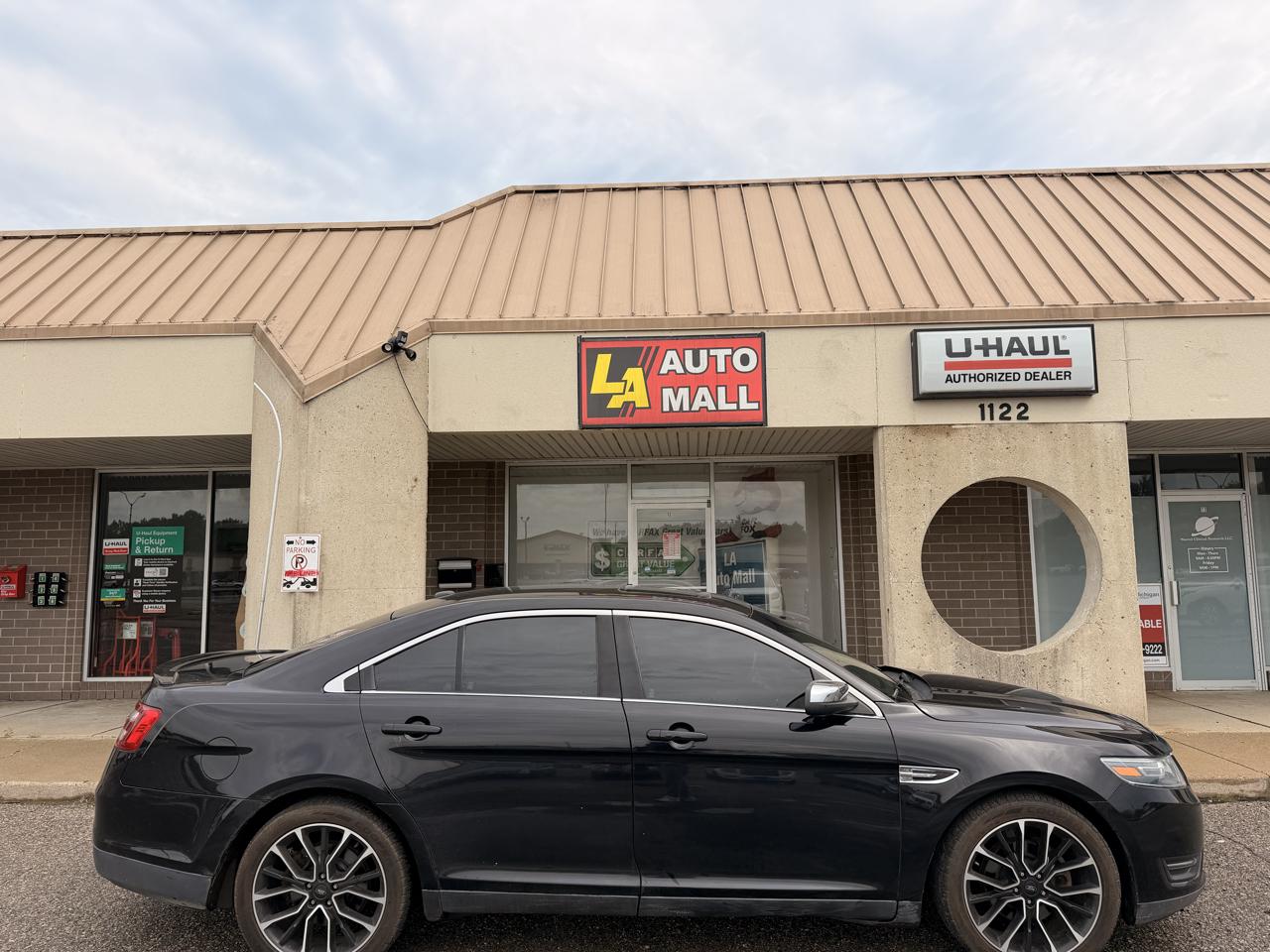 Ford Taurus photo 7