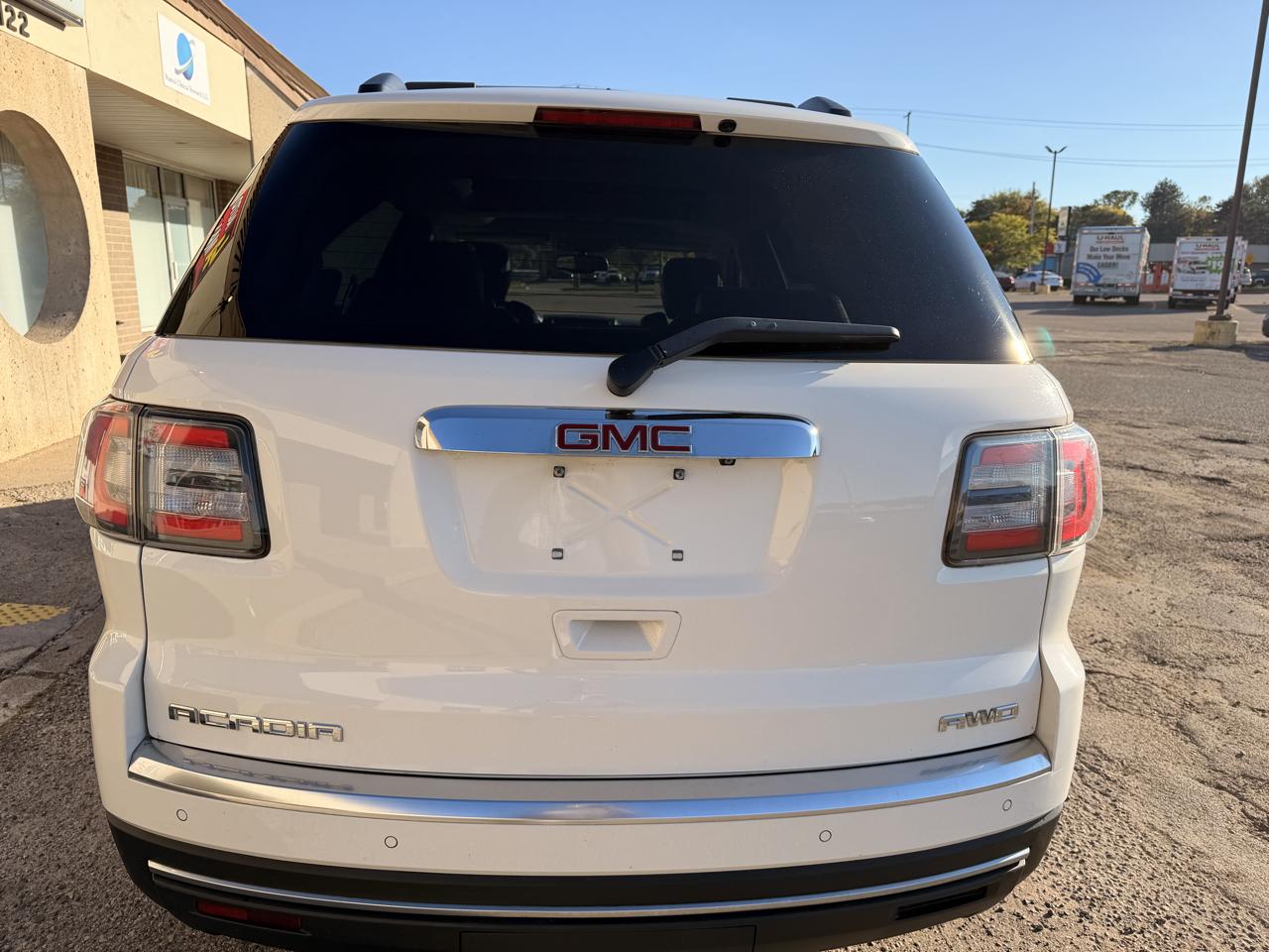 GMC Acadia photo 6
