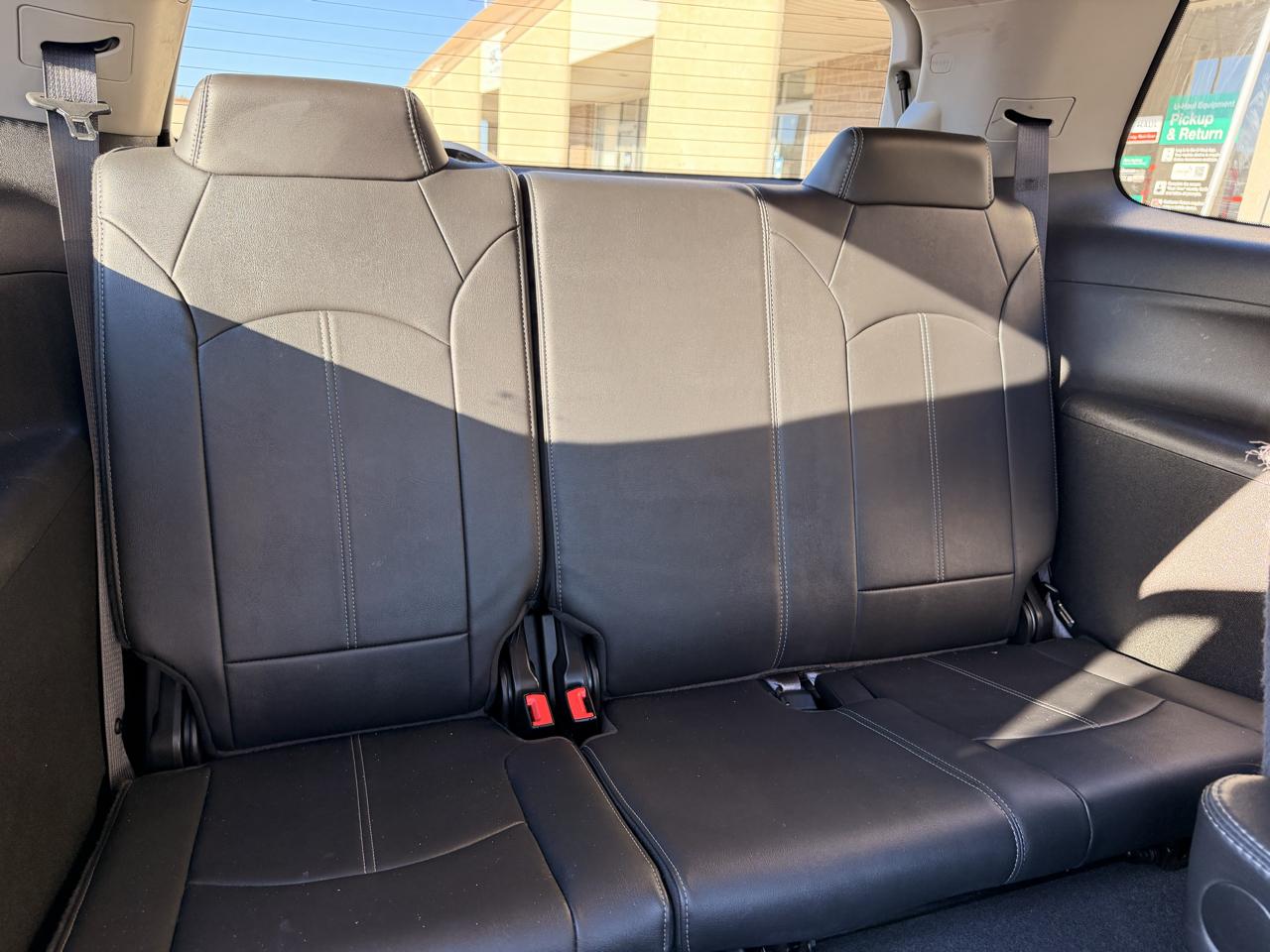 GMC Acadia photo 18