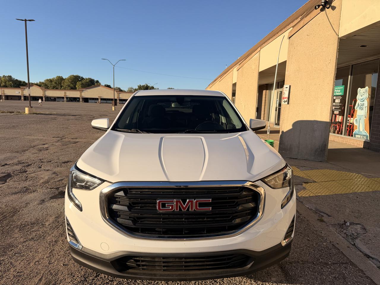 GMC Terrain photo 2