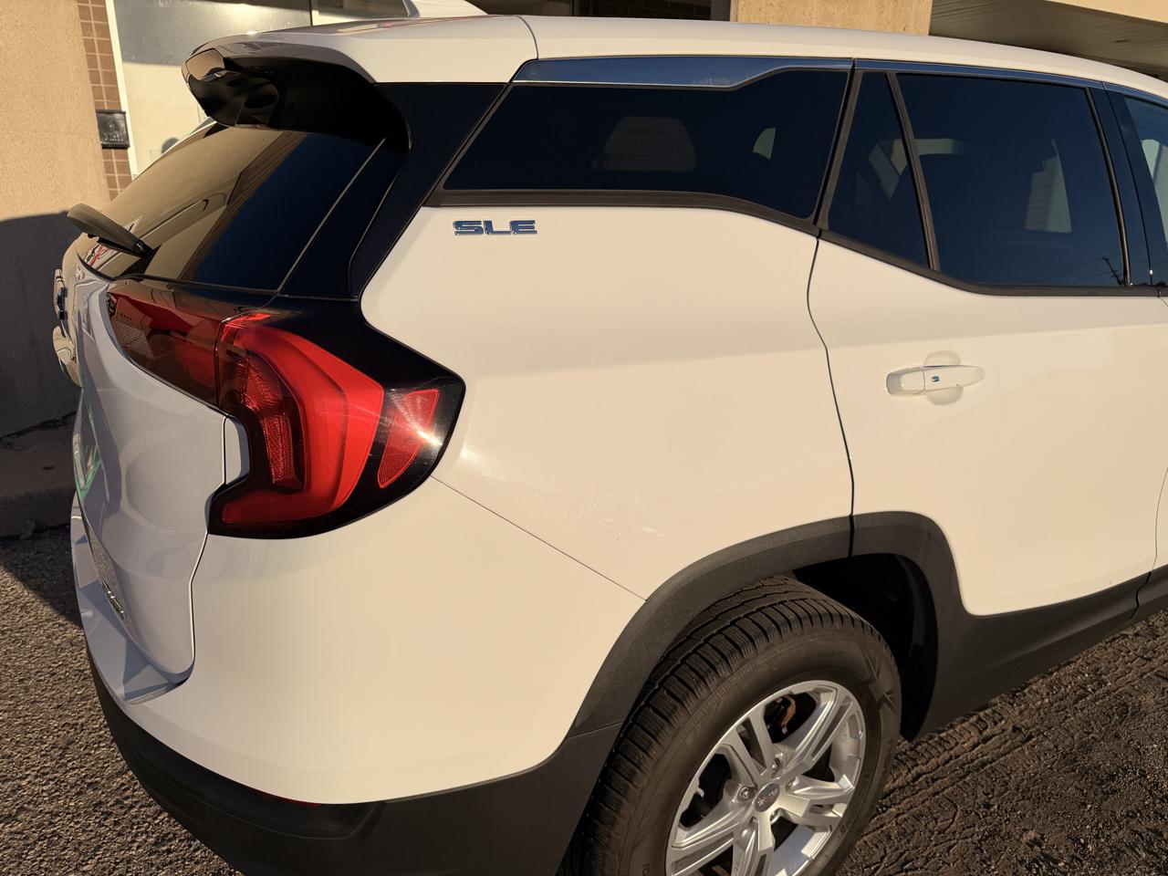 GMC Terrain photo 7