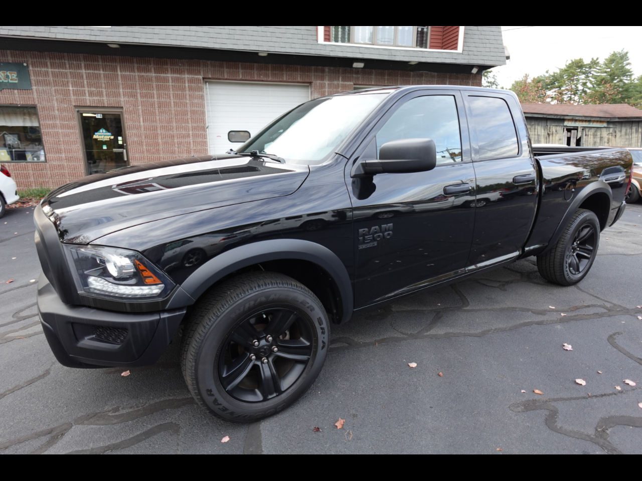 2022 RAM 1500 SLT Quad Cab 4WD