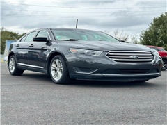 2018 Ford Taurus 
