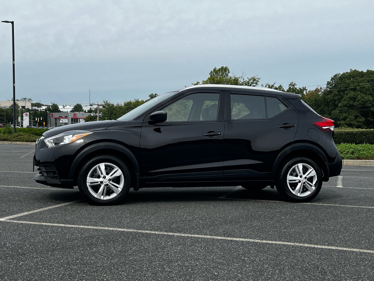 Nissan Kicks S FWD 2019