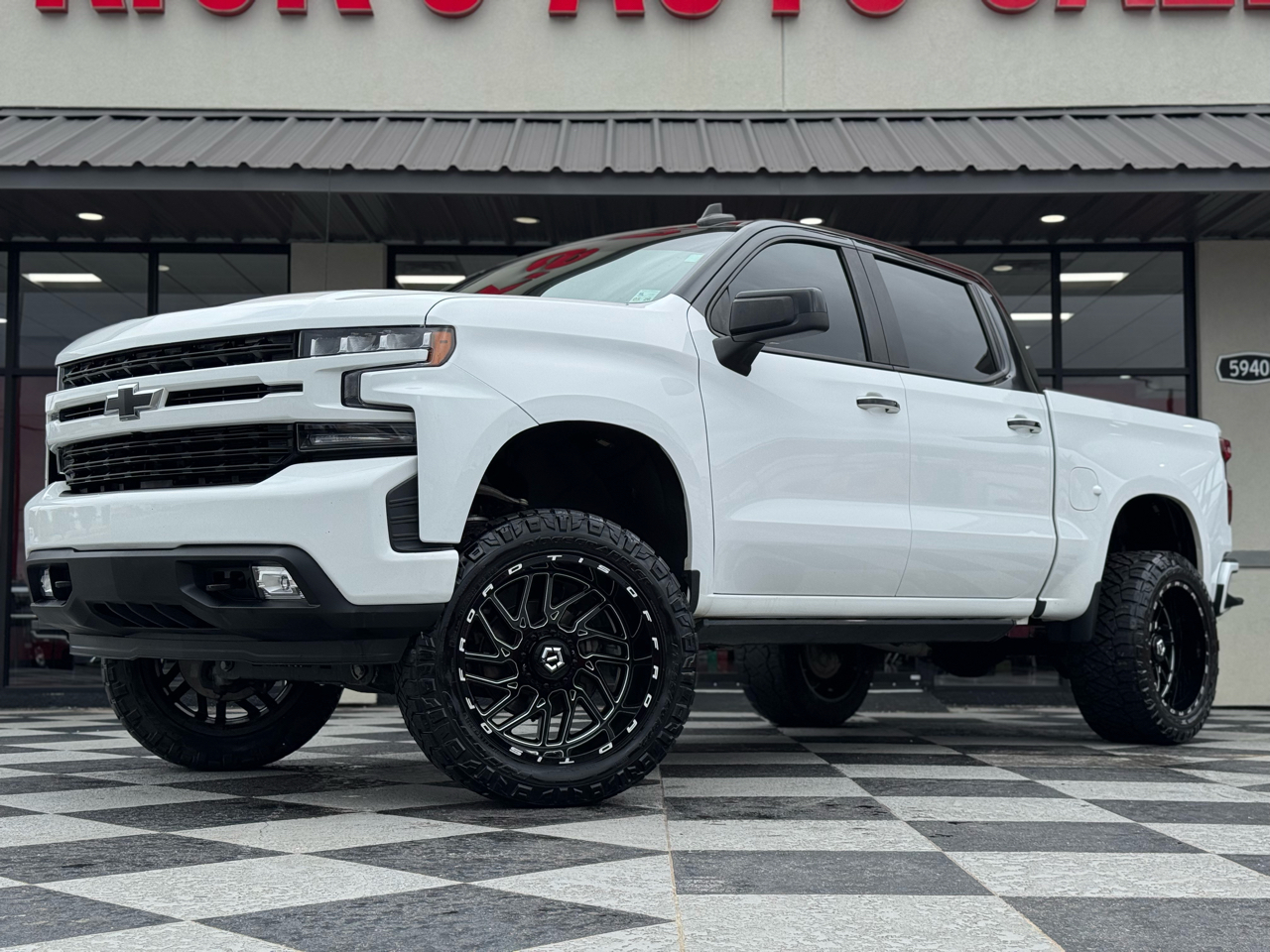 Chevrolet Silverado 1500 RST Crew Cab 4WD 2019 Chevrolet Silverado 1500 RST Crew Cab 4WD 2019