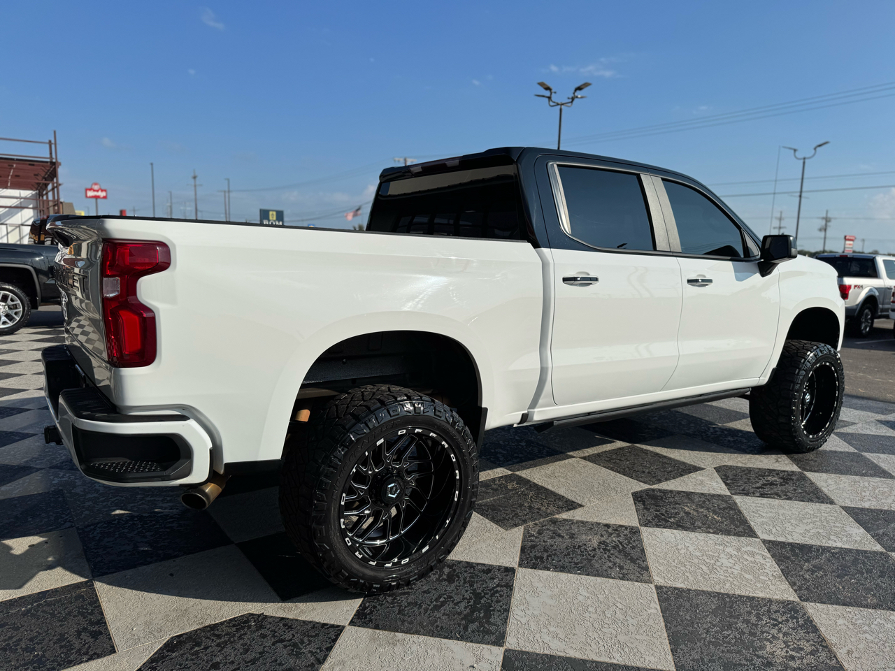 Chevrolet Silverado 1500 RST Crew Cab 4WD 2019 Chevrolet Silverado 1500 RST Crew Cab 4WD 2019