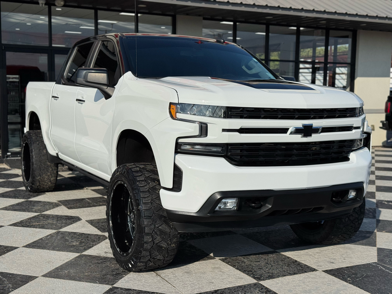 Chevrolet Silverado 1500 RST Crew Cab 4WD 2019 Chevrolet Silverado 1500 RST Crew Cab 4WD 2019