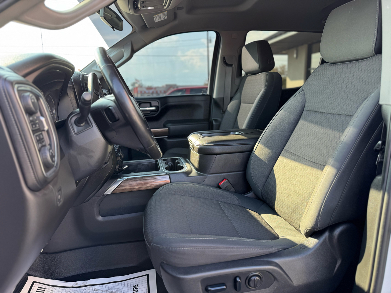 Chevrolet Silverado 1500 RST Crew Cab 4WD 2019 Chevrolet Silverado 1500 RST Crew Cab 4WD 2019