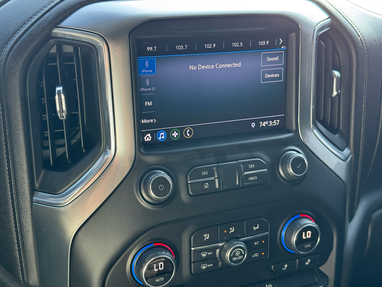 Chevrolet Silverado 1500 RST Crew Cab 4WD 2019 Chevrolet Silverado 1500 RST Crew Cab 4WD 2019