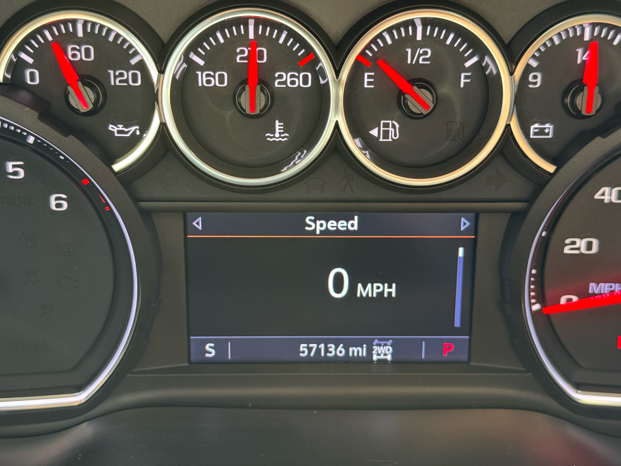 Chevrolet Silverado 1500 RST Crew Cab 4WD 2019 Chevrolet Silverado 1500 RST Crew Cab 4WD 2019