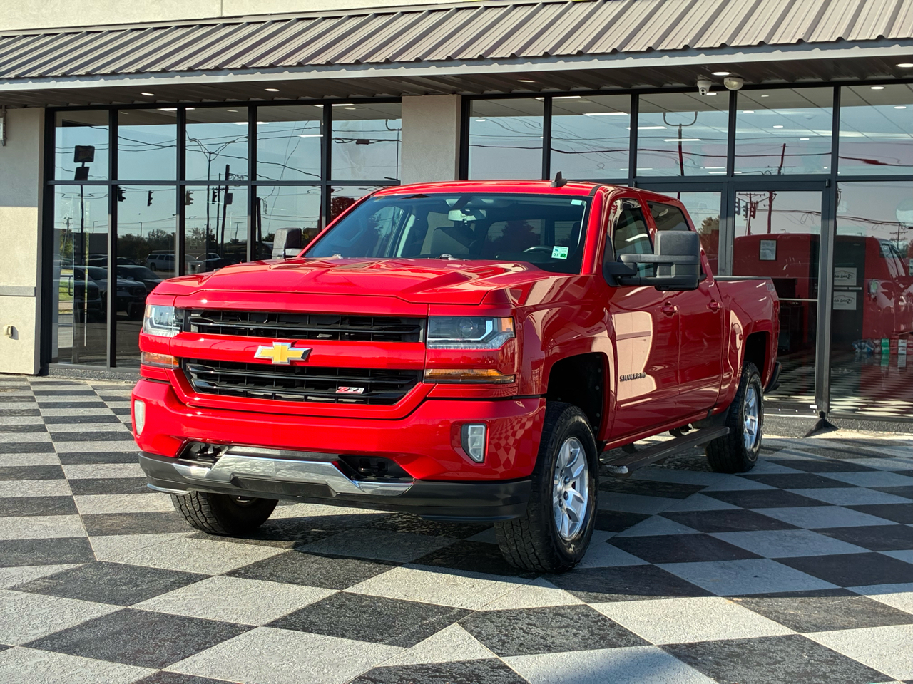 Chevrolet Silverado 1500 LT Reg Cab 4WD 2017 Chevrolet Silverado 1500 LT Reg Cab 4WD 2017