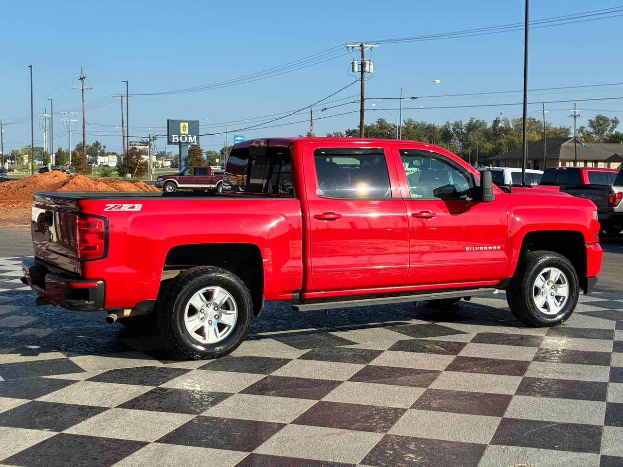 Chevrolet Silverado 1500 LT Reg Cab 4WD 2017 Chevrolet Silverado 1500 LT Reg Cab 4WD 2017