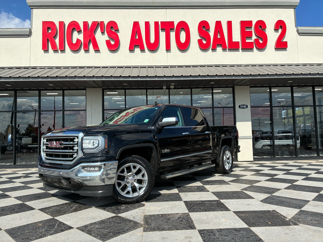 GMC Sierra 1500 SLT Crew Cab 4WD 2018 GMC Sierra 1500 SLT Crew Cab 4WD 2018