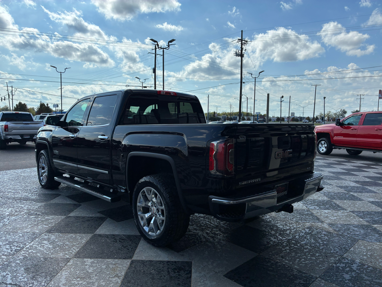 GMC Sierra 1500 SLT Crew Cab 4WD 2018 GMC Sierra 1500 SLT Crew Cab 4WD 2018