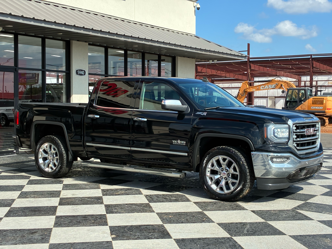 GMC Sierra 1500 SLT Crew Cab 4WD 2018 GMC Sierra 1500 SLT Crew Cab 4WD 2018