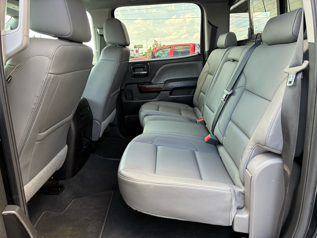 GMC Sierra 1500 SLT Crew Cab 4WD 2018 GMC Sierra 1500 SLT Crew Cab 4WD 2018