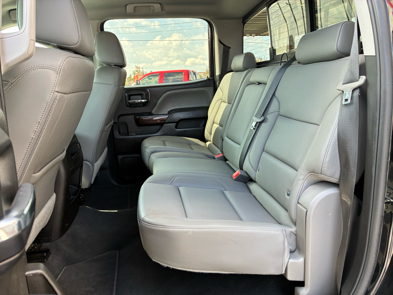 GMC Sierra 1500 SLT Crew Cab 4WD 2018 GMC Sierra 1500 SLT Crew Cab 4WD 2018