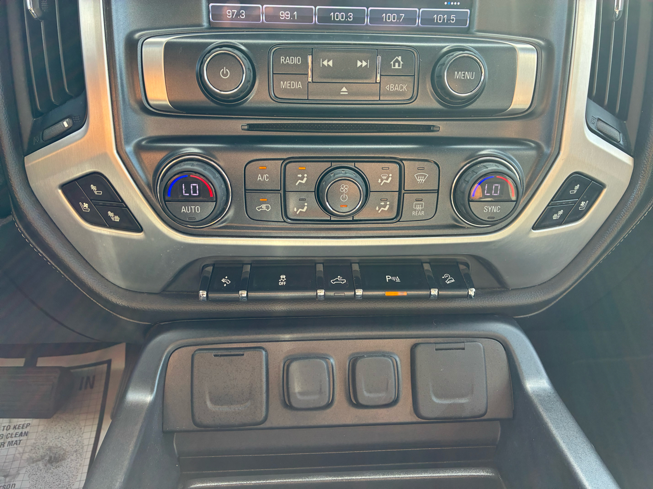 GMC Sierra 1500 SLT Crew Cab 4WD 2018 GMC Sierra 1500 SLT Crew Cab 4WD 2018