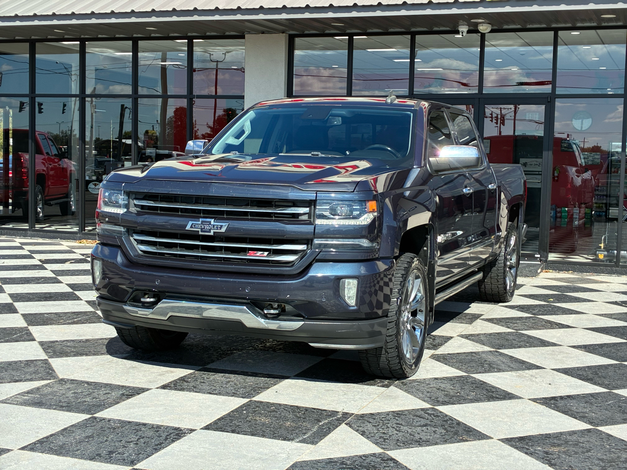 Chevrolet Silverado 1500 LTZ Crew Cab 4WD 2018 Chevrolet Silverado 1500 LTZ Crew Cab 4WD 2018