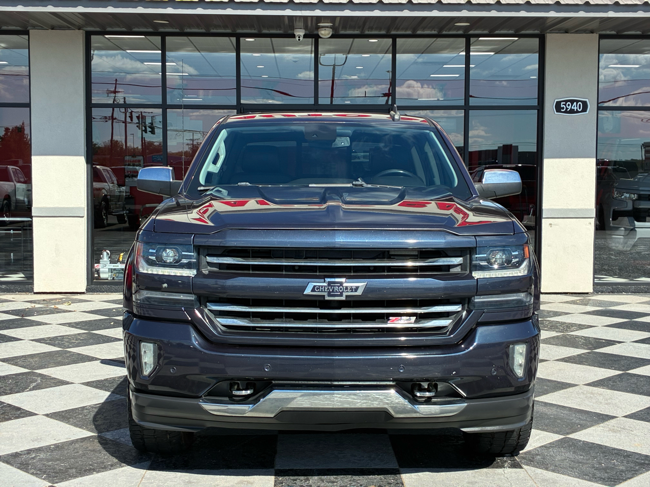 Chevrolet Silverado 1500 LTZ Crew Cab 4WD 2018 Chevrolet Silverado 1500 LTZ Crew Cab 4WD 2018