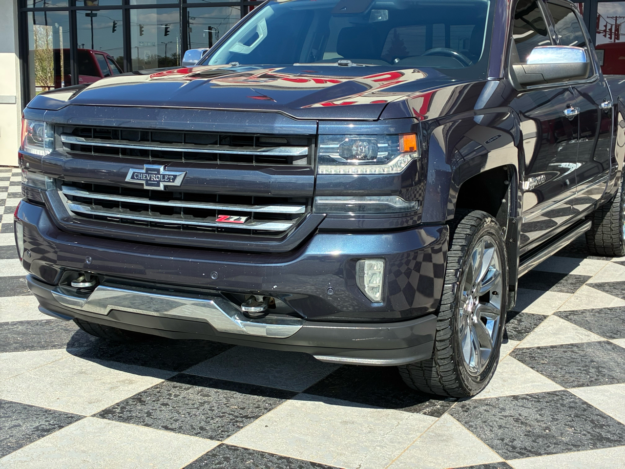 Chevrolet Silverado 1500 LTZ Crew Cab 4WD 2018 Chevrolet Silverado 1500 LTZ Crew Cab 4WD 2018