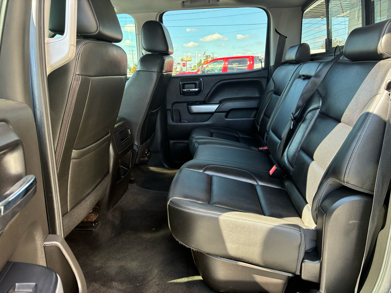 Chevrolet Silverado 1500 LTZ Crew Cab 4WD 2018 Chevrolet Silverado 1500 LTZ Crew Cab 4WD 2018