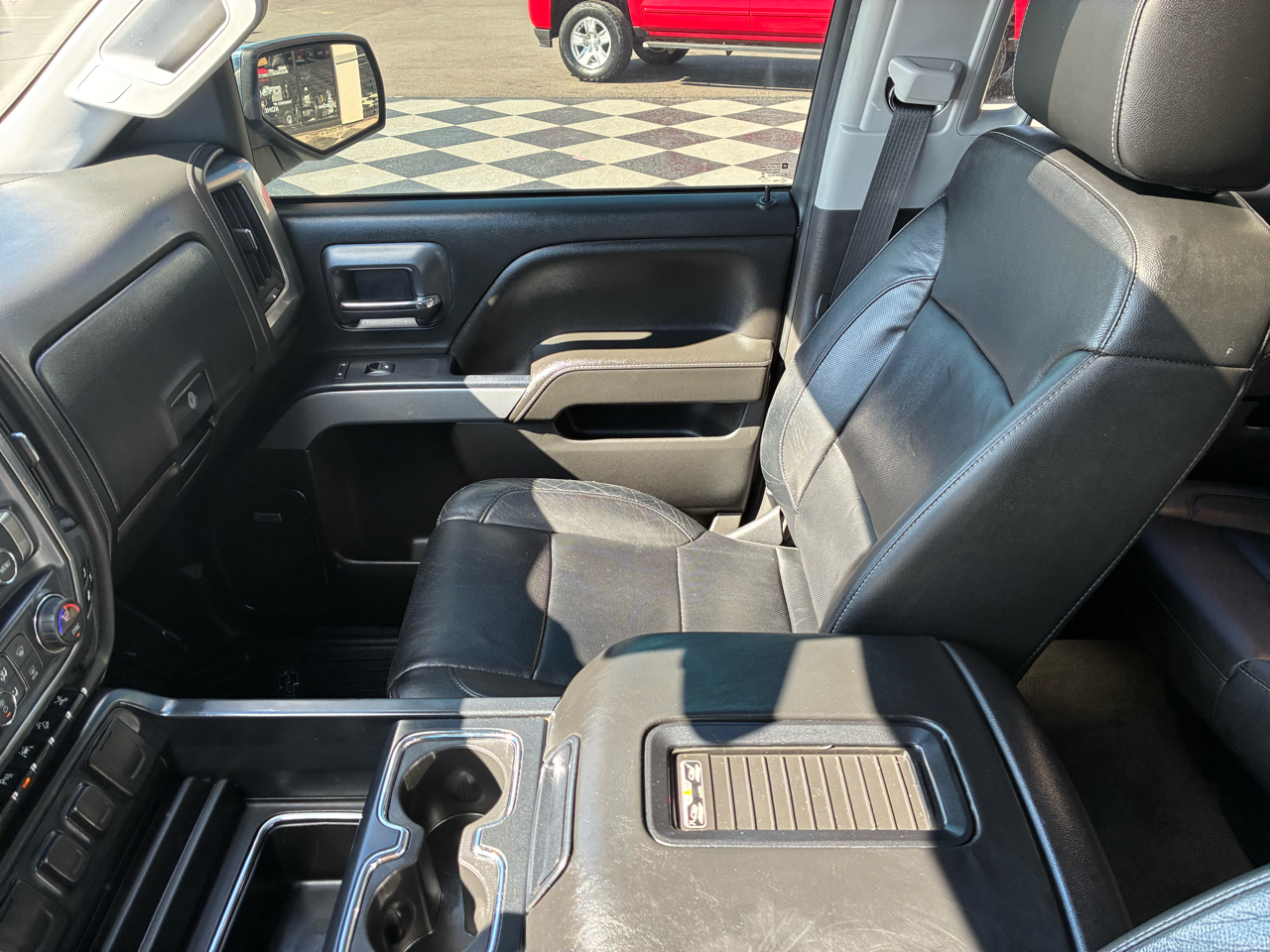 Chevrolet Silverado 1500 LTZ Crew Cab 4WD 2018 Chevrolet Silverado 1500 LTZ Crew Cab 4WD 2018