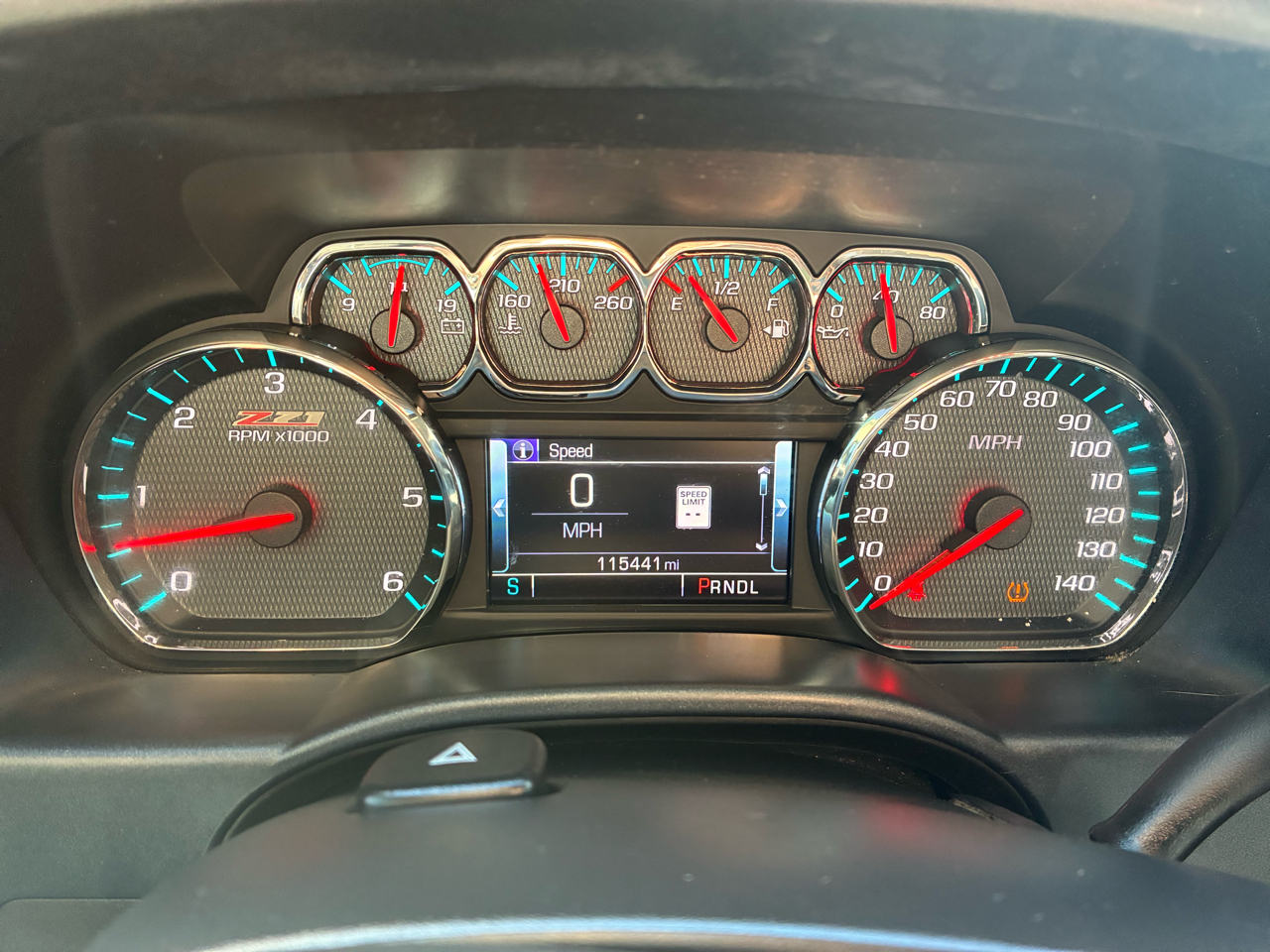 Chevrolet Silverado 1500 LTZ Crew Cab 4WD 2018 Chevrolet Silverado 1500 LTZ Crew Cab 4WD 2018