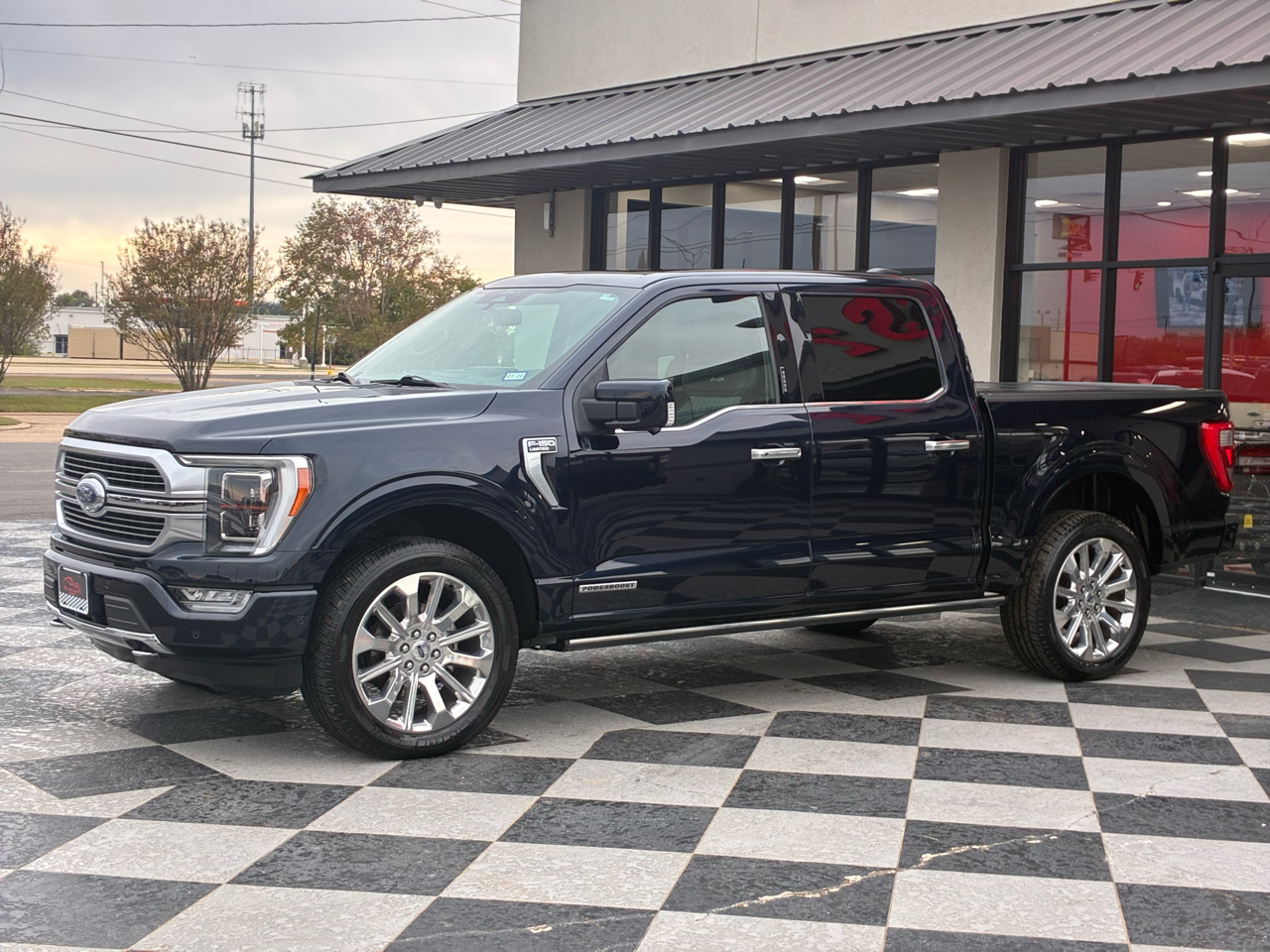 Ford F-150 Limited SuperCrew 4WD 2021 Ford F-150 Limited SuperCrew 4WD 2021