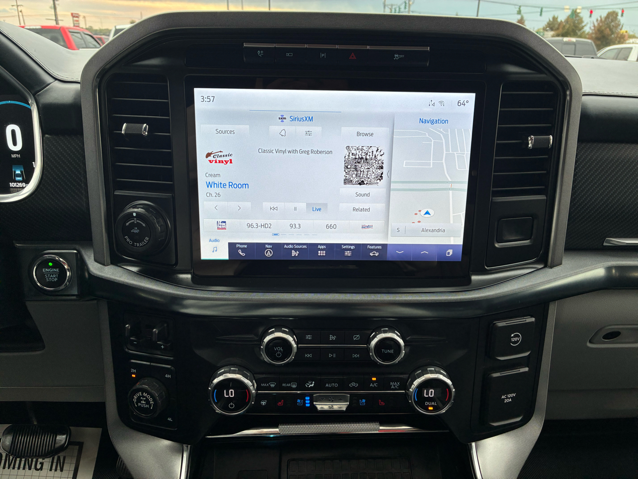 Ford F-150 Limited SuperCrew 4WD 2021 Ford F-150 Limited SuperCrew 4WD 2021