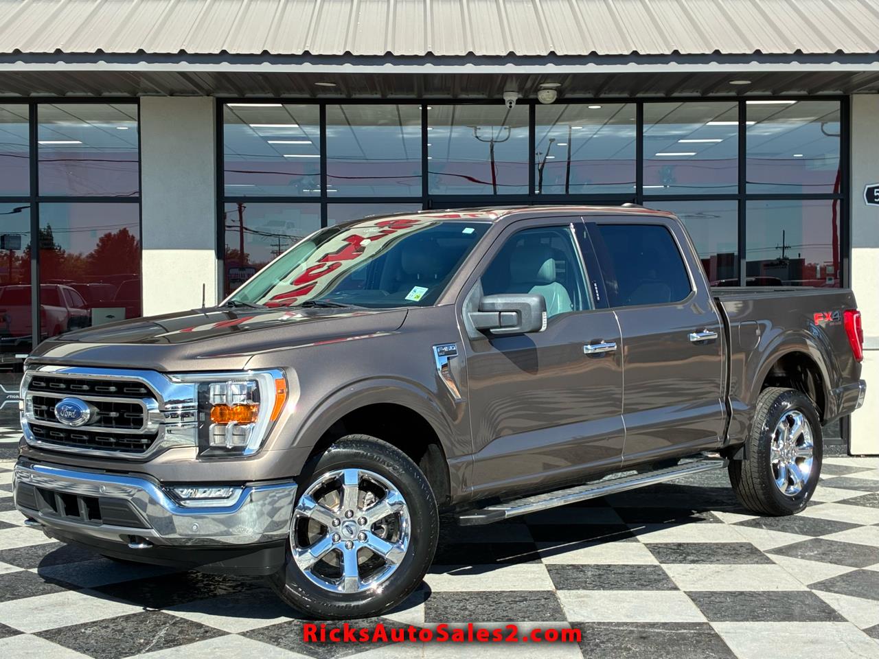 2021 Ford F-150 XLT 4WD SuperCrew 5.5' Box